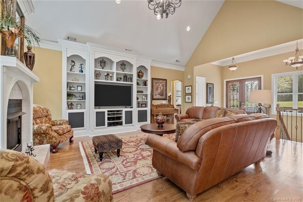 425 Hendon Row Fort Mill, SC 29715 - Photo 10 of 47 Gallery Image 10