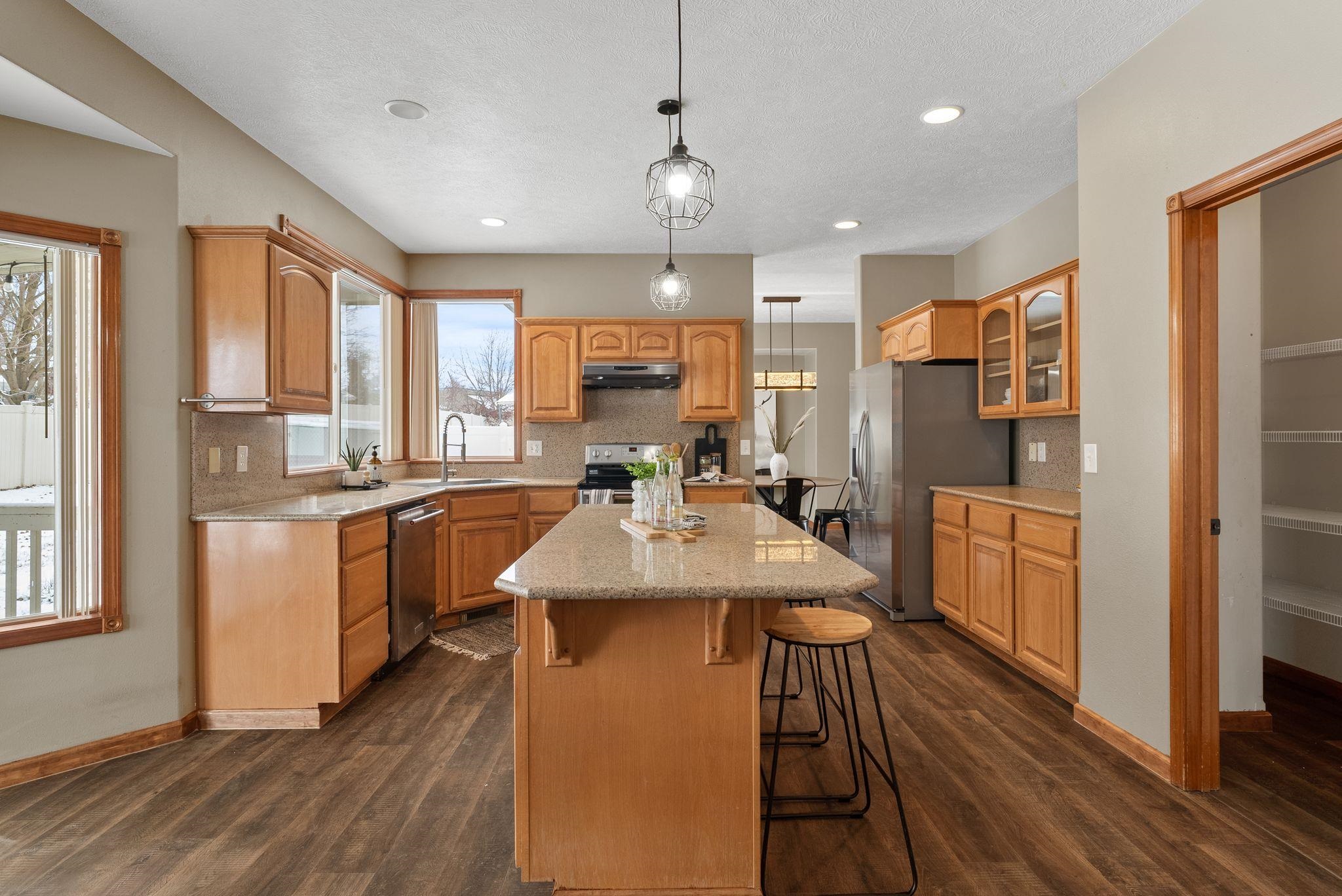 8109 North Kyle Spokane, WA 99208 - Photo 7 of 46