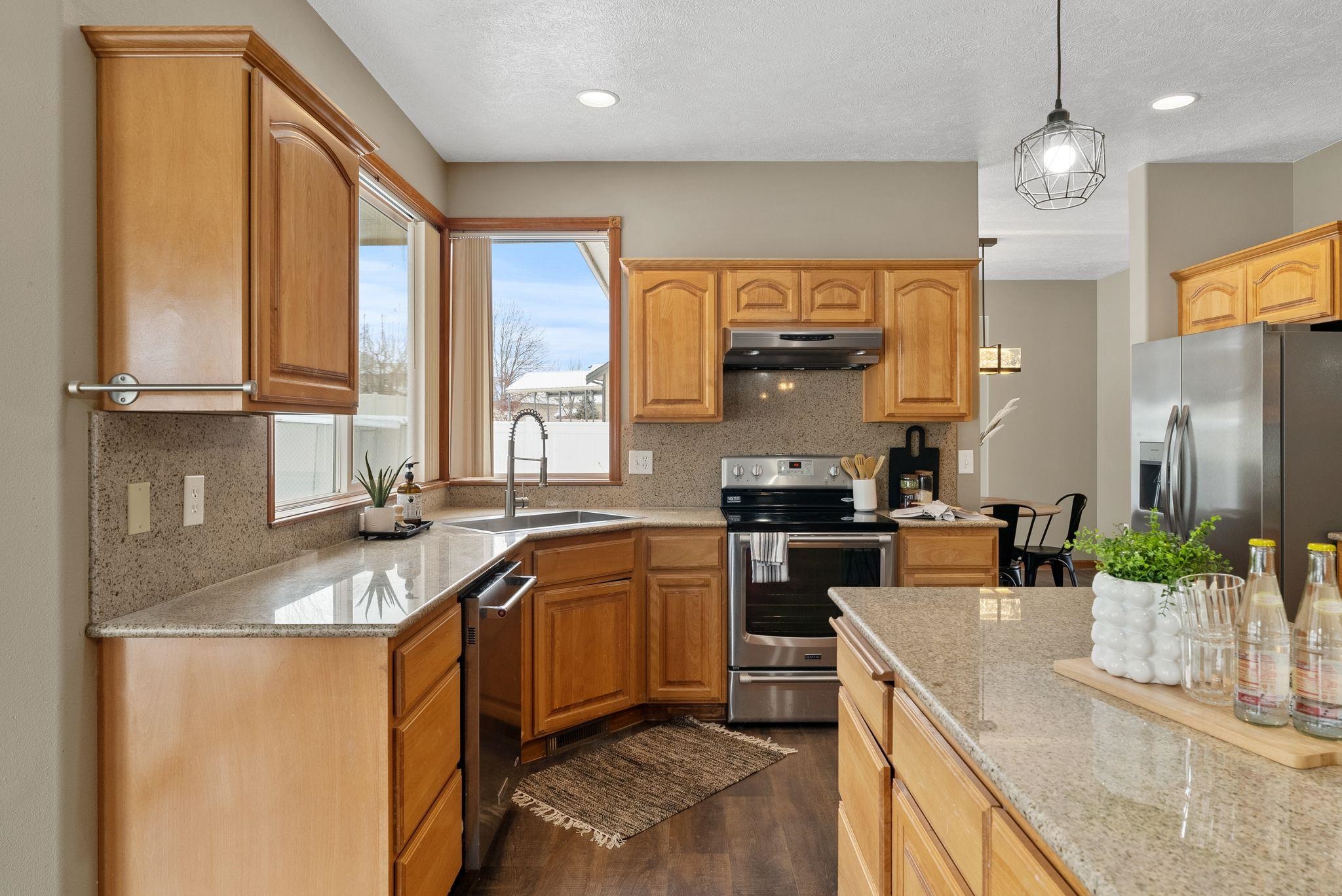 8109 North Kyle Spokane, WA 99208 - Photo 8 of 46