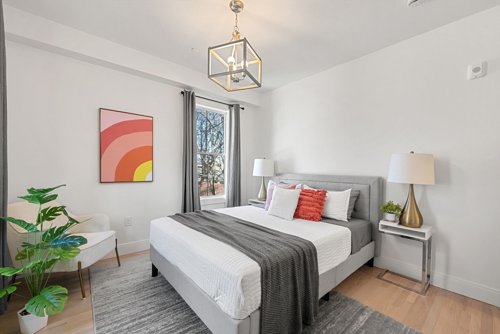 138 Centre Street, Unit 3 Boston, MA 02124 - Photo 15 of 31