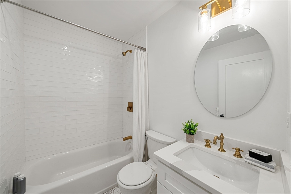 138 Centre Street, Unit 3 Boston, MA 02124 - Photo 23 of 31