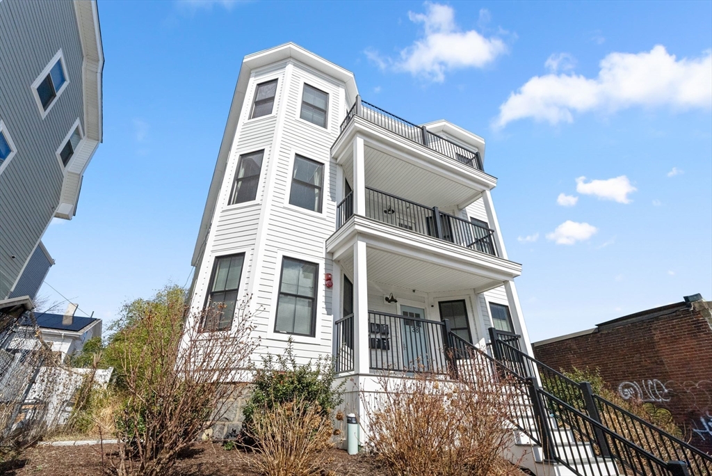 138 Centre Street, Unit 3 Boston, MA 02124 - Photo 26 of 31