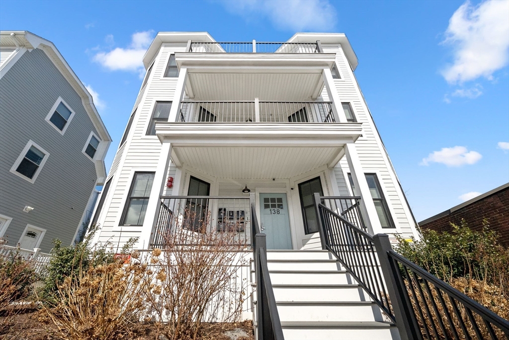 138 Centre Street, Unit 3 Boston, MA 02124 - Photo 27 of 31