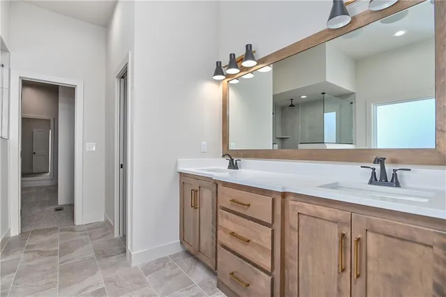 $827,235 | 6039 Apache Drive, Shawnee, KS 66226