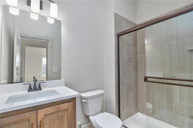 $827,235 | 6039 Apache Drive, Shawnee, KS 66226