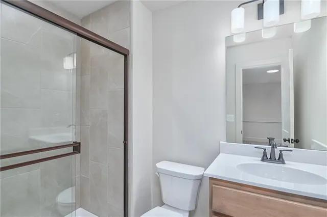 $827,235 | 6039 Apache Drive, Shawnee, KS 66226