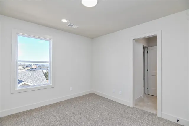 $827,235 | 6039 Apache Drive, Shawnee, KS 66226