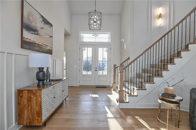 $827,235 | 6039 Apache Drive, Shawnee, KS 66226