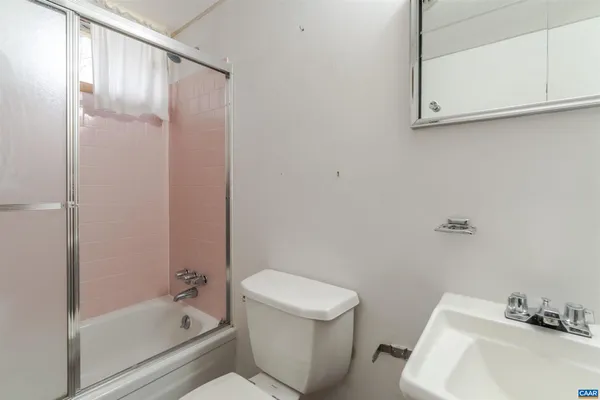 $289,000 | 101 Nottingham Road, Louisa, VA 23093