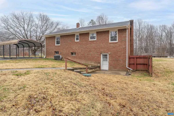 $289,000 | 101 Nottingham Road, Louisa, VA 23093