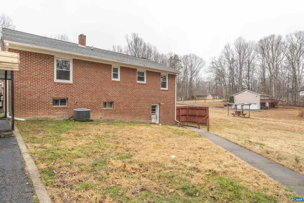 $289,000 | 101 Nottingham Road, Louisa, VA 23093