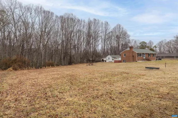 $289,000 | 101 Nottingham Road, Louisa, VA 23093