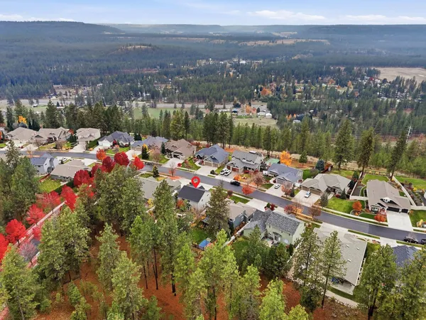 $675,000 | 9006 North Rosebury Lane, Spokane, WA 99208