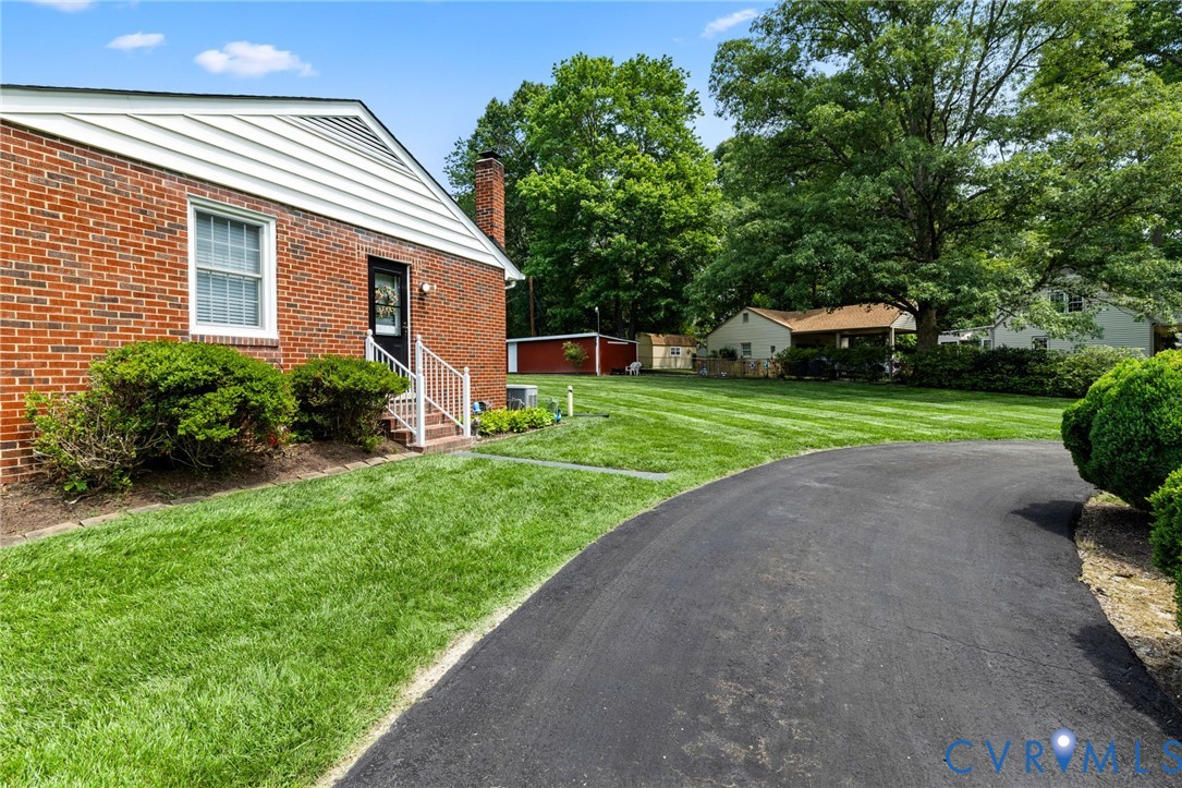 1301 Vickilee Road Chesterfield, VA 23236 - Photo 27 of 28