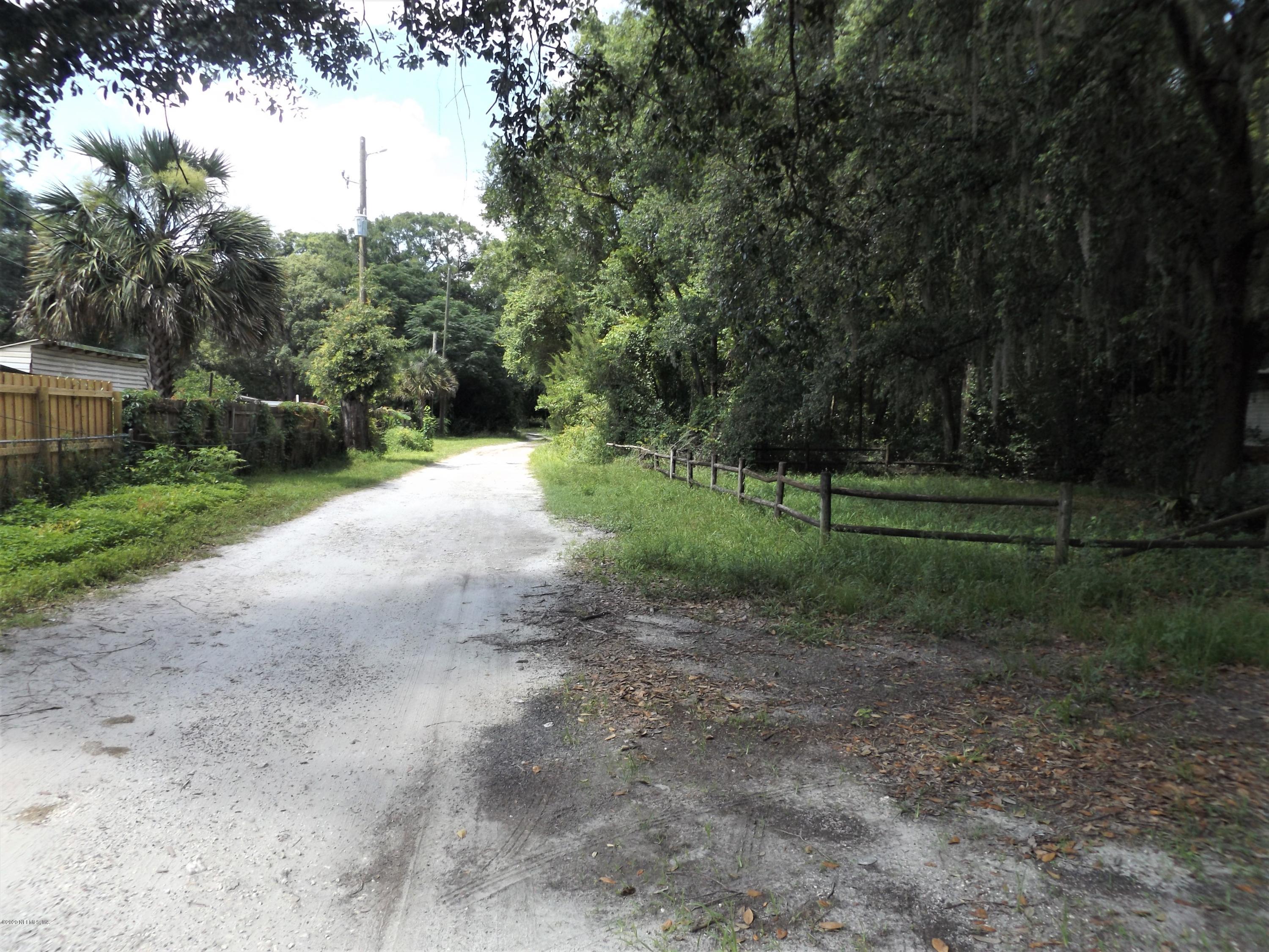 1925 Faye Road Jacksonville, FL 32218 - Photo 2 of 8 FAYE FRONT DRIVE