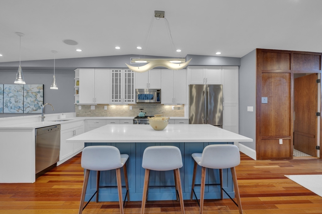 58 West Rutland Square, Unit 3 Boston, MA 02118 - Photo 12 of 27 Gallery Image 12