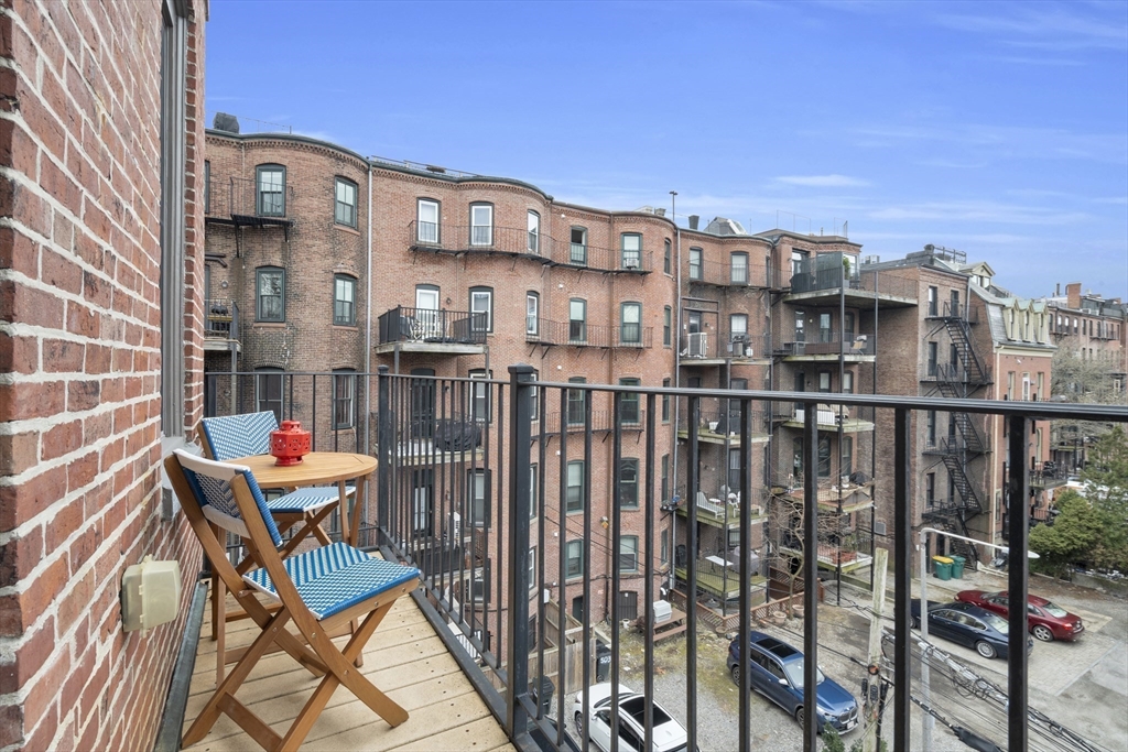 58 West Rutland Square, Unit 3 Boston, MA 02118 - Photo 26 of 27 Gallery Image 26