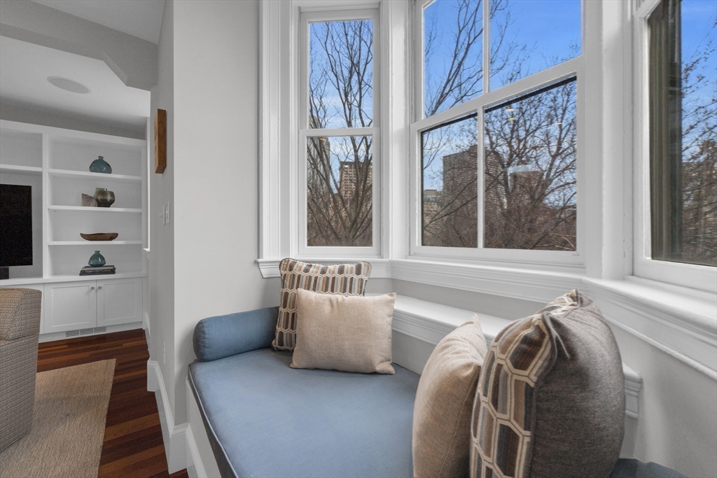 58 West Rutland Square, Unit 3 Boston, MA 02118 - Photo 6 of 27 Gallery Image 6