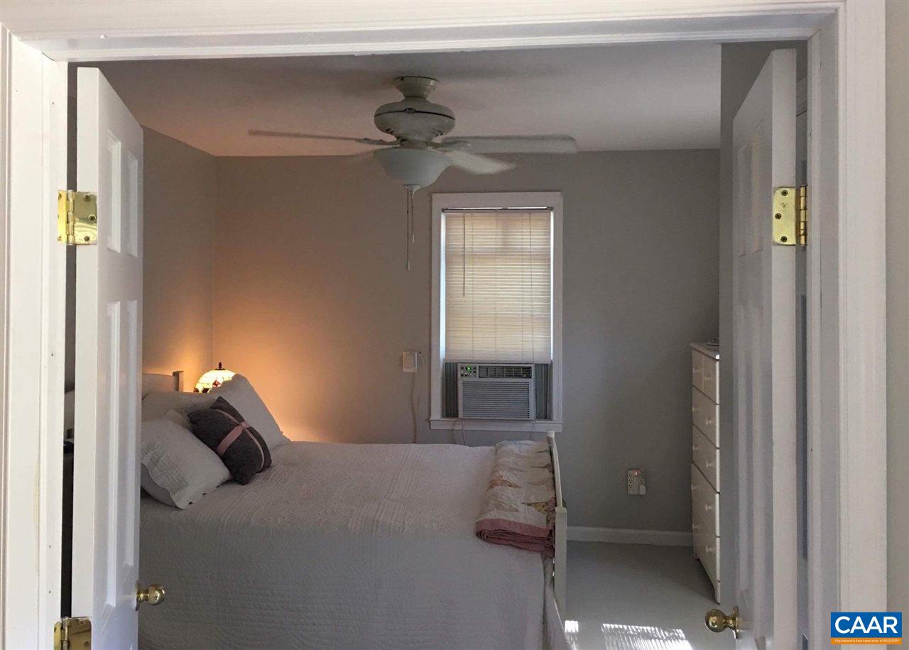 1522 Sports Lake Road Columbia, VA 23038 - Photo 10 of 20 Gallery Image 10