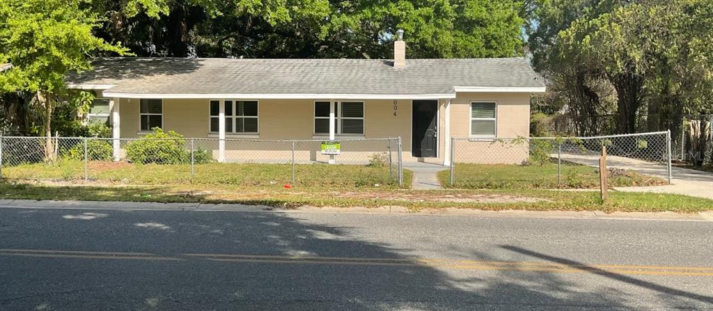 1004 Beecher Street Leesburg, FL 34748 - Photo 1 of 1