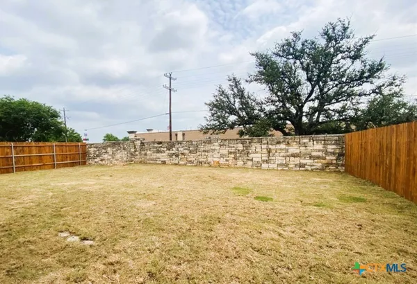 $2,650 | 512 Hoot Owl Lane South, Leander, TX 78641
