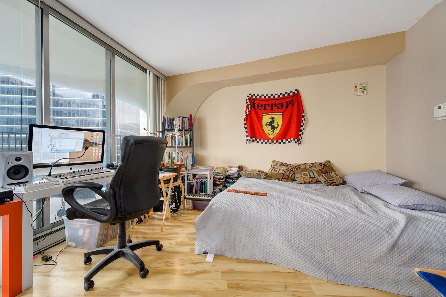300 North State Street, Unit 4303 Chicago, IL 60654 - Photo 8 of 15 a view of a workspace with furniture and a window