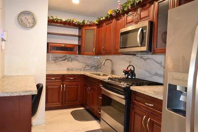 $460,000 | 1700 Northwest 167th Street, Miami Gardens, FL 33054