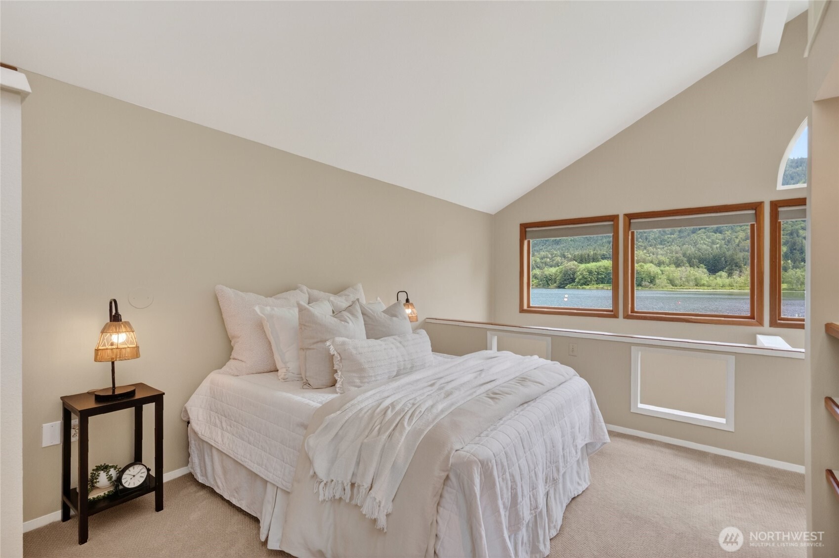 270 Shallow Shore Road Bellingham, WA 98229 - Photo 16 of 40