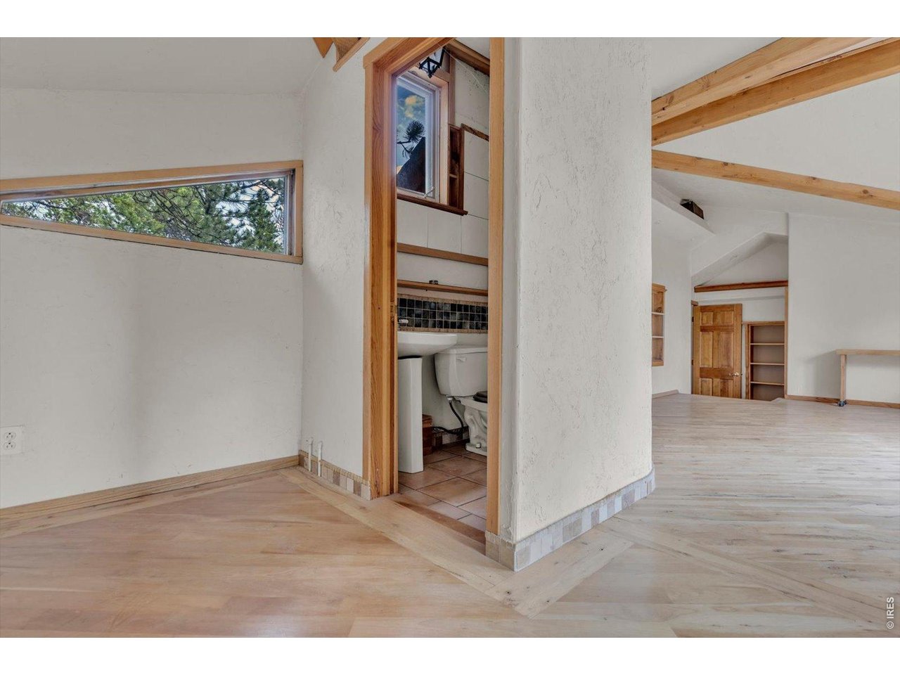 909 County Road Boulder, CO 80302 - Photo 24 of 45 1/2 Bath in Primary