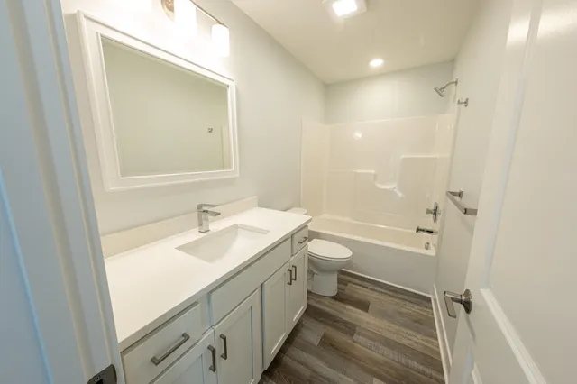 $319,900 | 110 Creek Drive, Unit 33, Hart, MI 49420