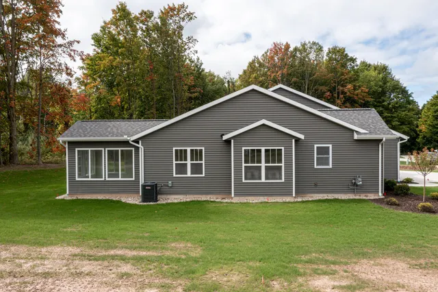 $319,900 | 110 Creek Drive, Unit 33, Hart, MI 49420