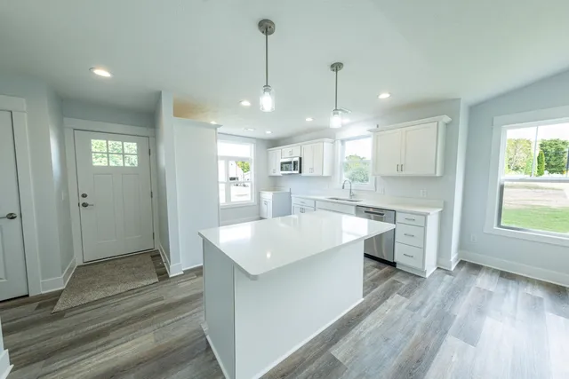 $319,900 | 110 Creek Drive, Unit 33, Hart, MI 49420