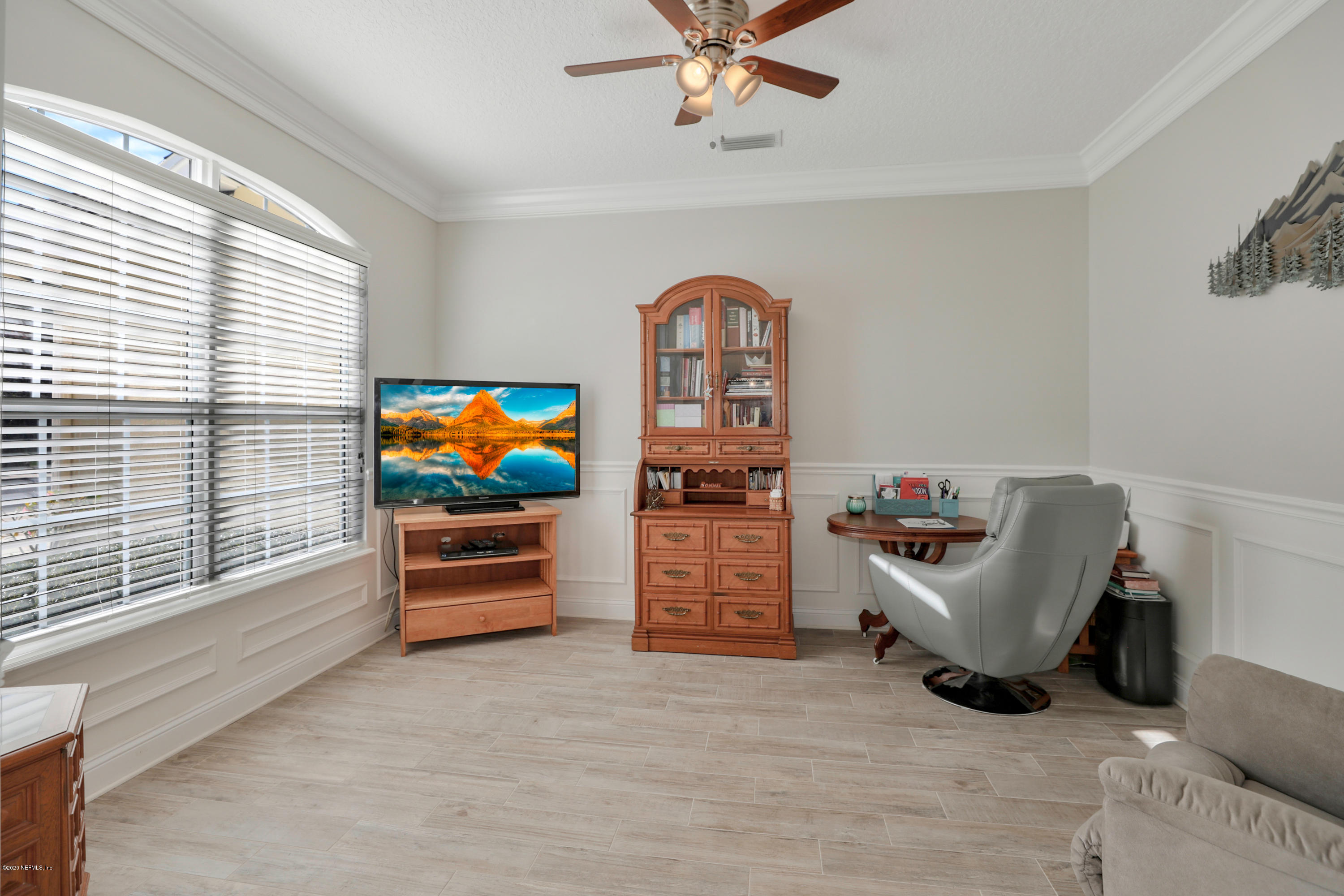 1268 Paradise Pond Road St. Augustine, FL 32092 - Photo 11 of 36 05-Living Room_Office