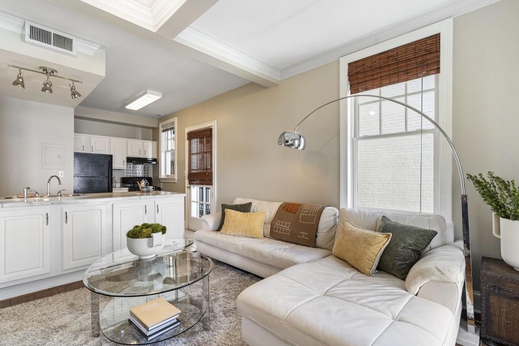 2840 Peachtree Road Northwest, Unit 406 Atlanta, GA 30305 - Photo 5 of 20