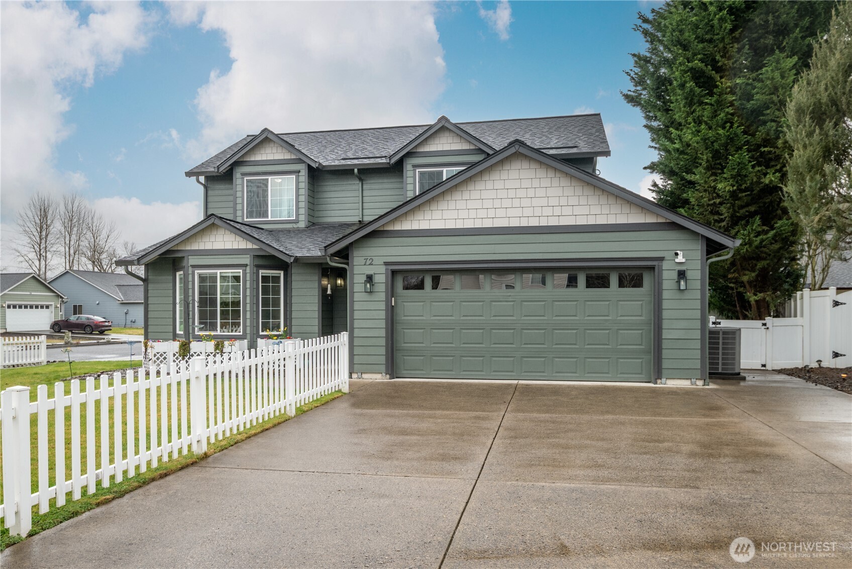 72 Crown Point Road Longview, WA 98632 - Photo 3 of 36 Gallery Image 3