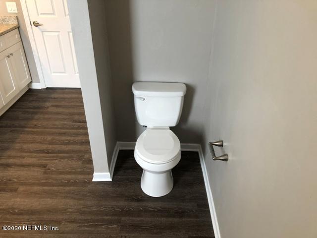 2901 Race Track Road St. Augustine, FL 32084 - Photo 17 of 40 bath master toilet
