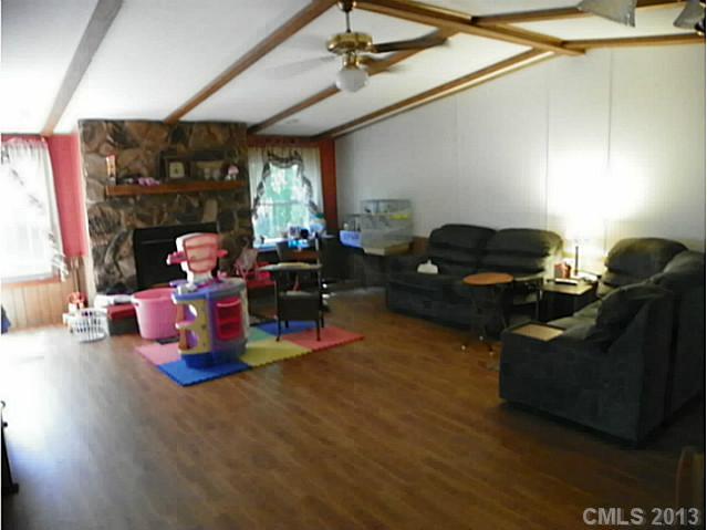 100 Ramsey Road Waxhaw, NC 28173 - Photo 5 of 13 Gallery Image 5