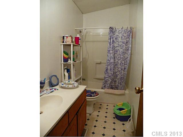 100 Ramsey Road Waxhaw, NC 28173 - Photo 9 of 13 Gallery Image 9
