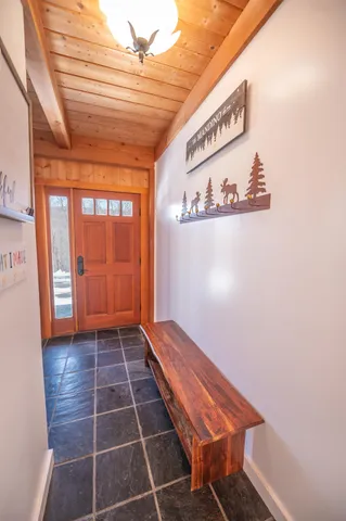 $2,000,000 | 43 C Upton Road, West Dover, VT 05356