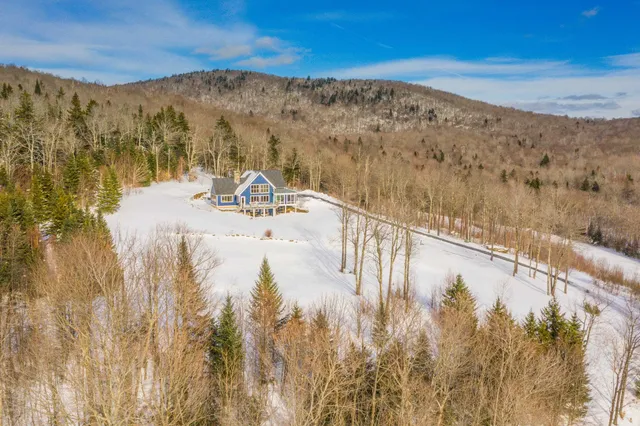 $2,000,000 | 43 C Upton Road, West Dover, VT 05356
