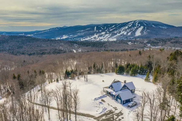 $2,000,000 | 43 C Upton Road, West Dover, VT 05356