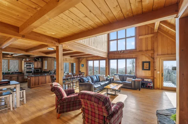 $2,000,000 | 43 C Upton Road, West Dover, VT 05356