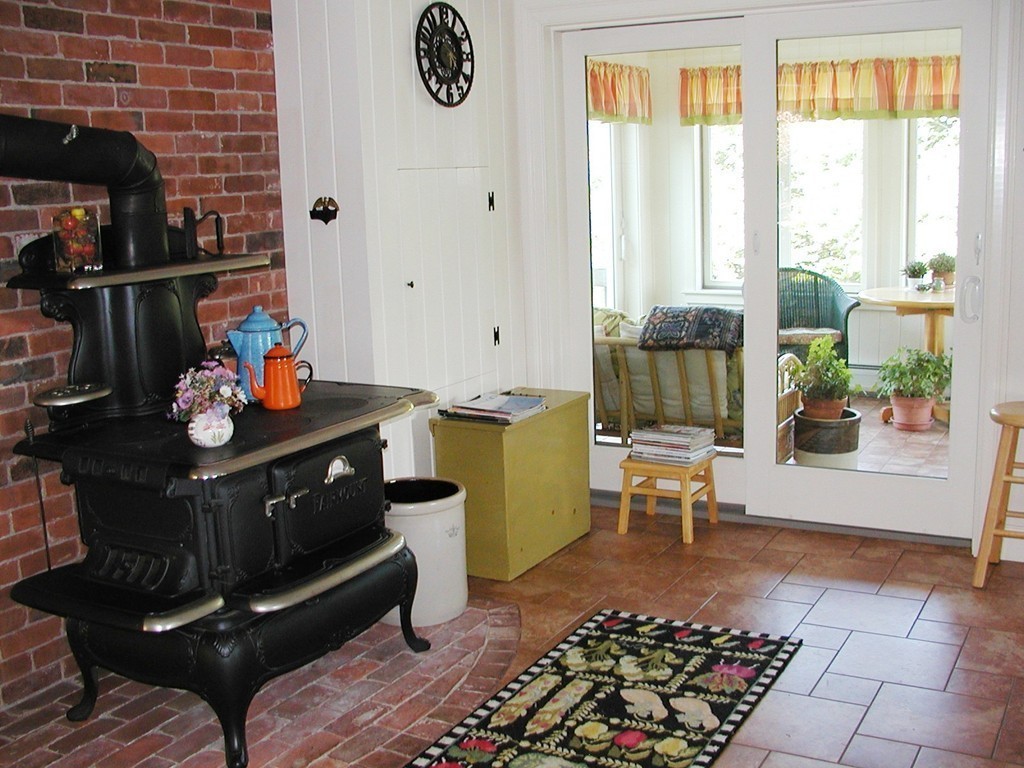 18 Willicutt Road Chesterfield, MA 01012 - Photo 7 of 27 a living room with furniture and a window