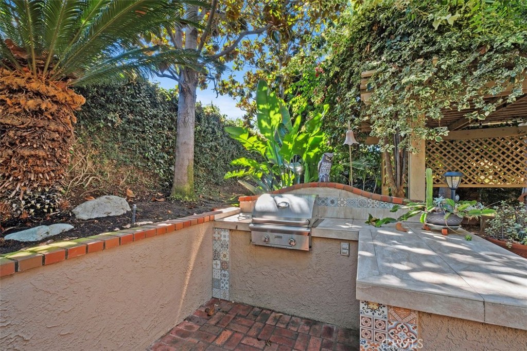 32 Colonial Irvine, CA 92620 - Photo 33 of 33 a outdoor view with a sitting space