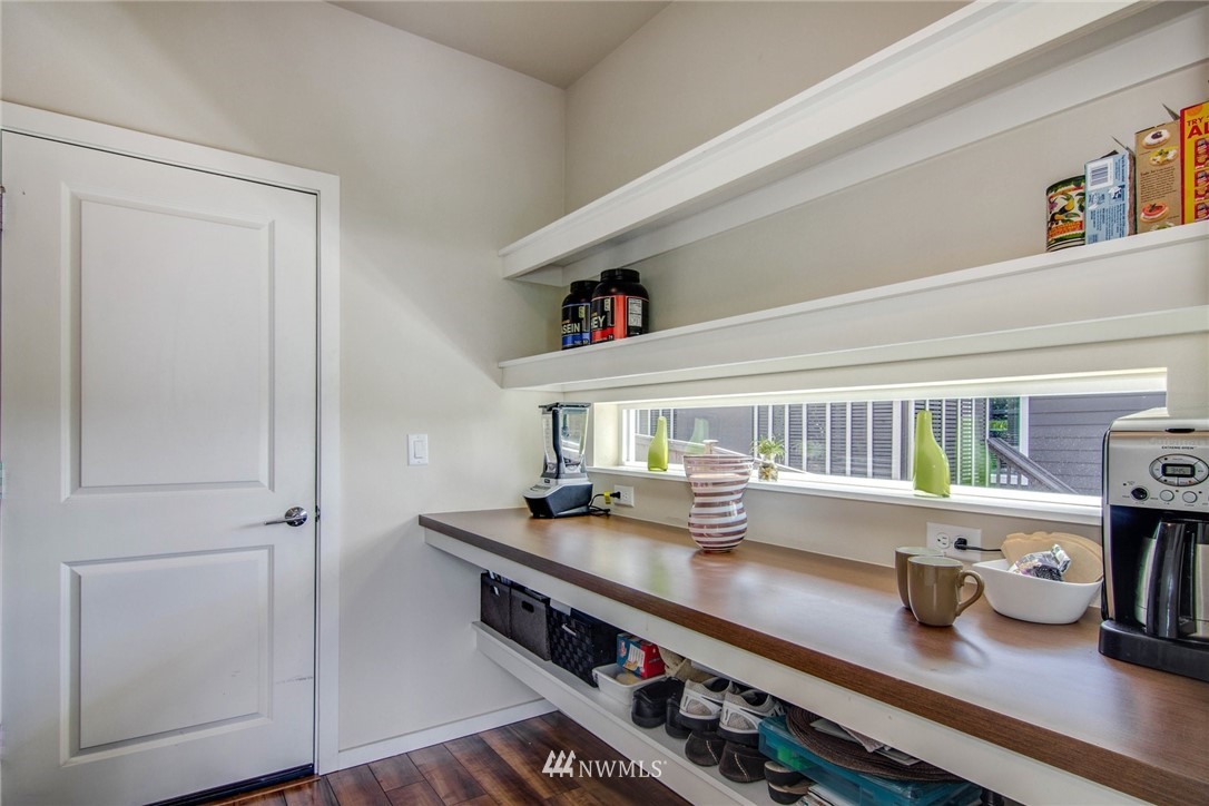 10015 Southeast 192nd Place Renton, WA 98055 - Photo 8 of 25