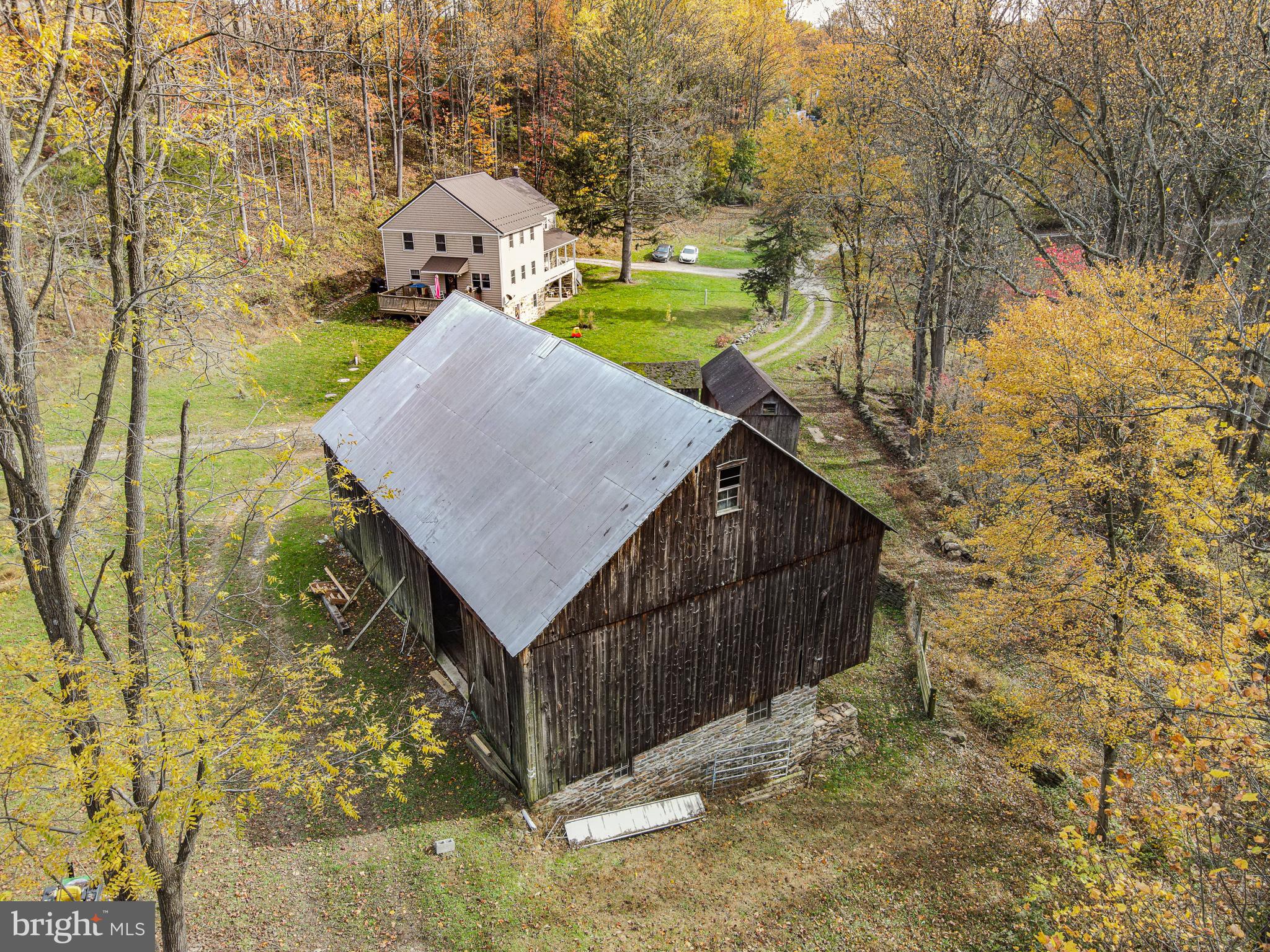 988 Kratz Road Glen Rock, PA 17327 - Photo 19 of 97