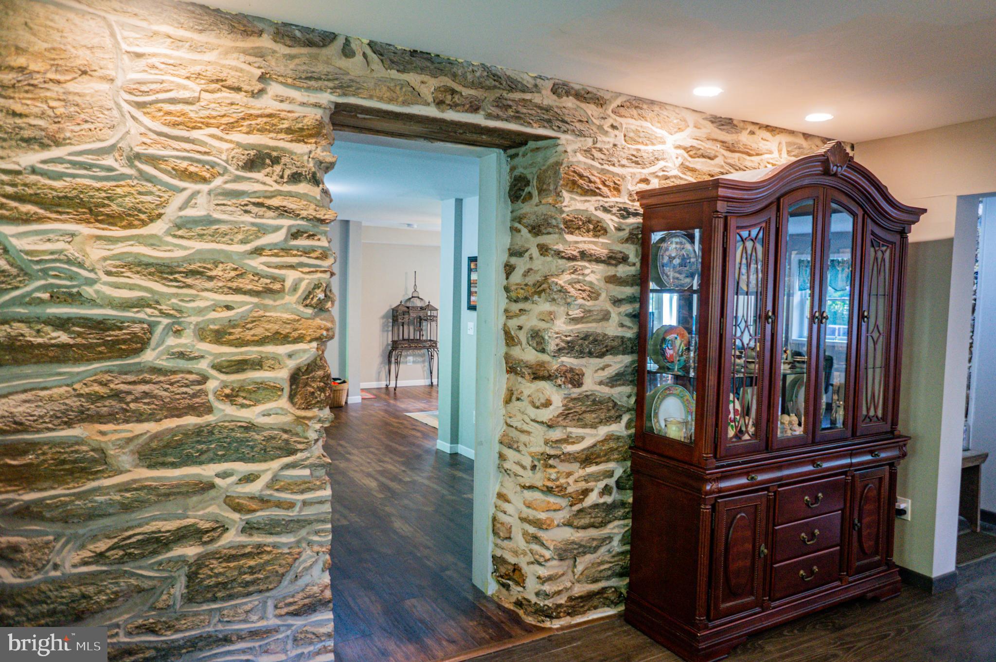 988 Kratz Road Glen Rock, PA 17327 - Photo 34 of 97