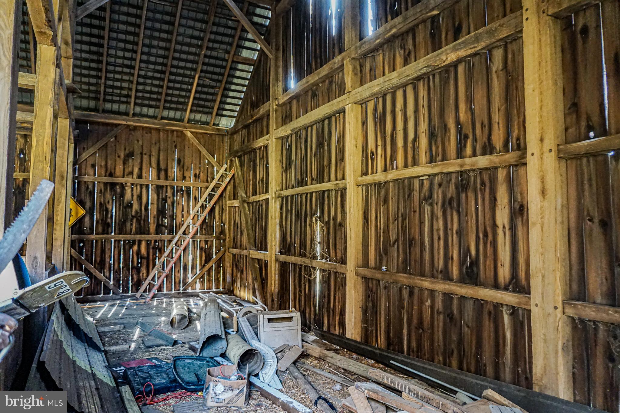 988 Kratz Road Glen Rock, PA 17327 - Photo 83 of 97 a view of entryway with wooden floor