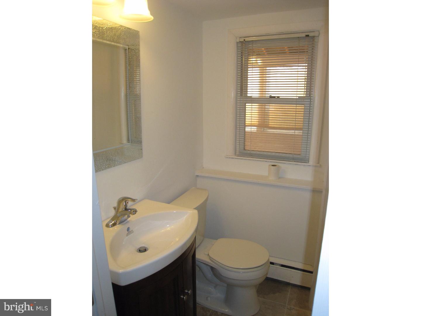 28 Evergreen Road Stratford, NJ 08084 - Photo 11 of 18