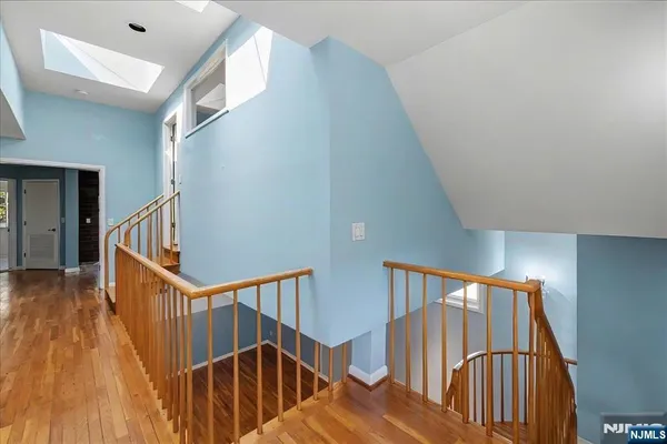 $1,029,000 | 376 Kenwood Street, Unit 9, Englewood, NJ 07631